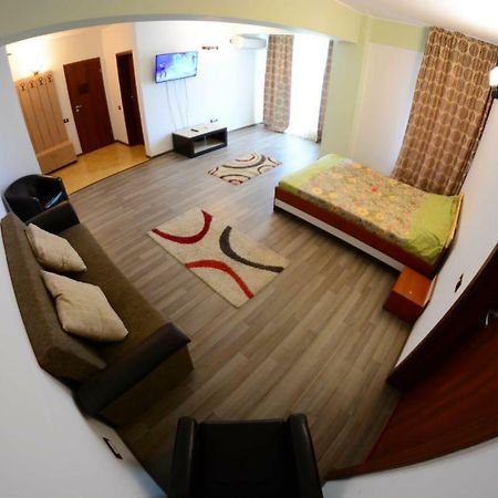David Aprilia Apartment นาโวดาริ ภายนอก รูปภาพ