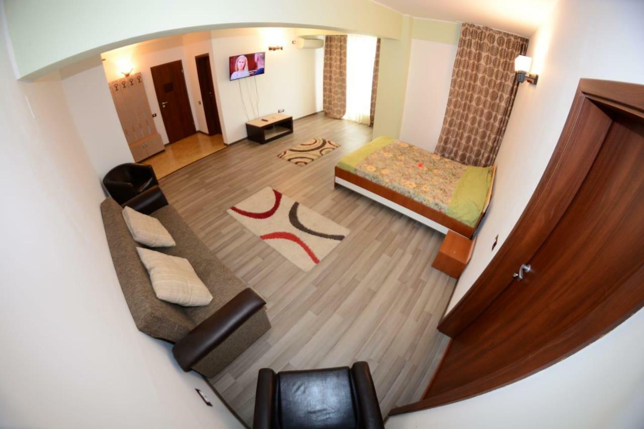 David Aprilia Apartment นาโวดาริ ภายนอก รูปภาพ