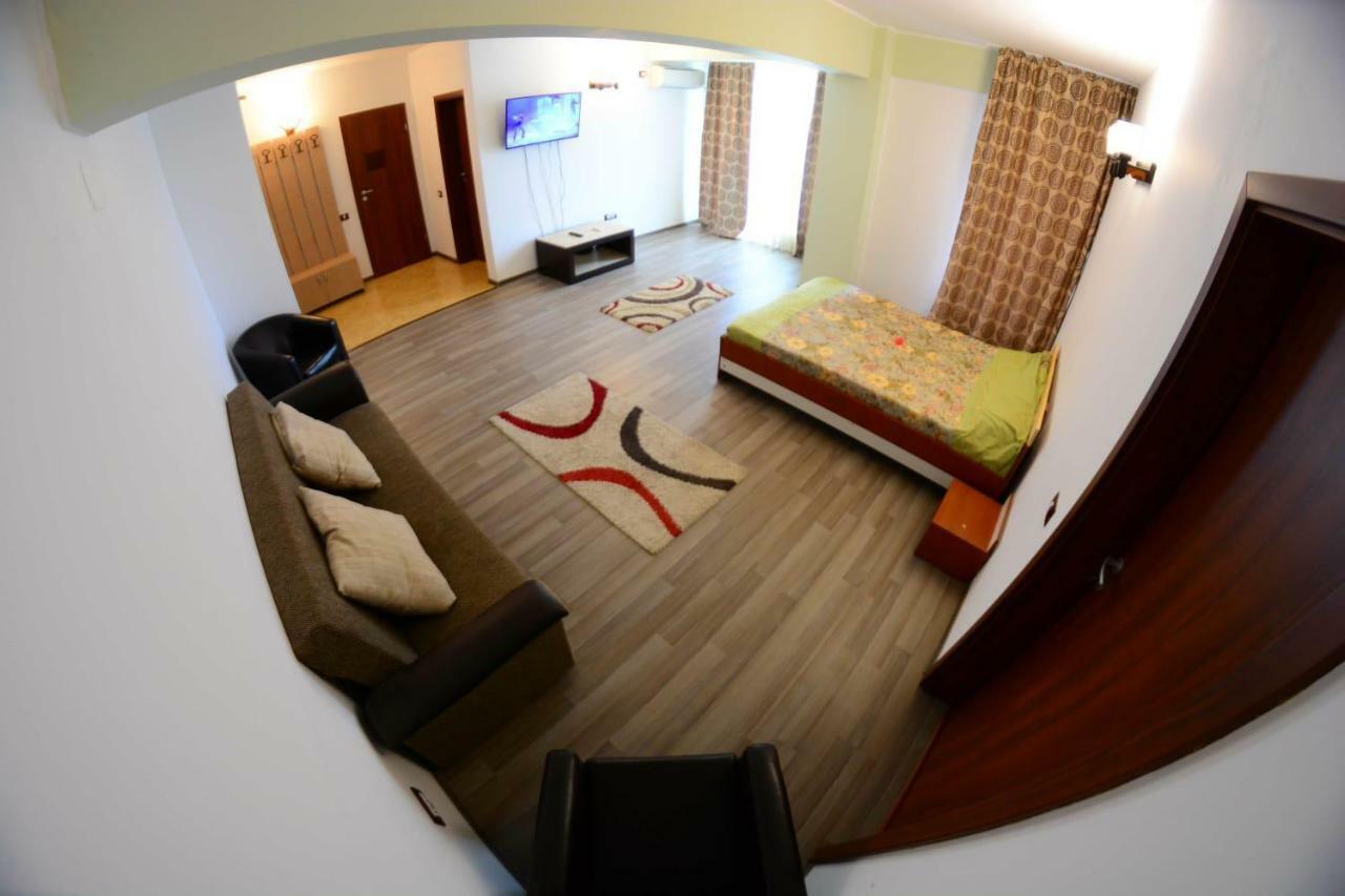 David Aprilia Apartment นาโวดาริ ภายนอก รูปภาพ